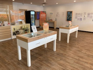 Edmonton+%E2%80%93+Kennedale Cannabis Store - Image 1