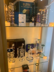 Calgary+%E2%80%93+Sunridge Cannabis Store - Image 1